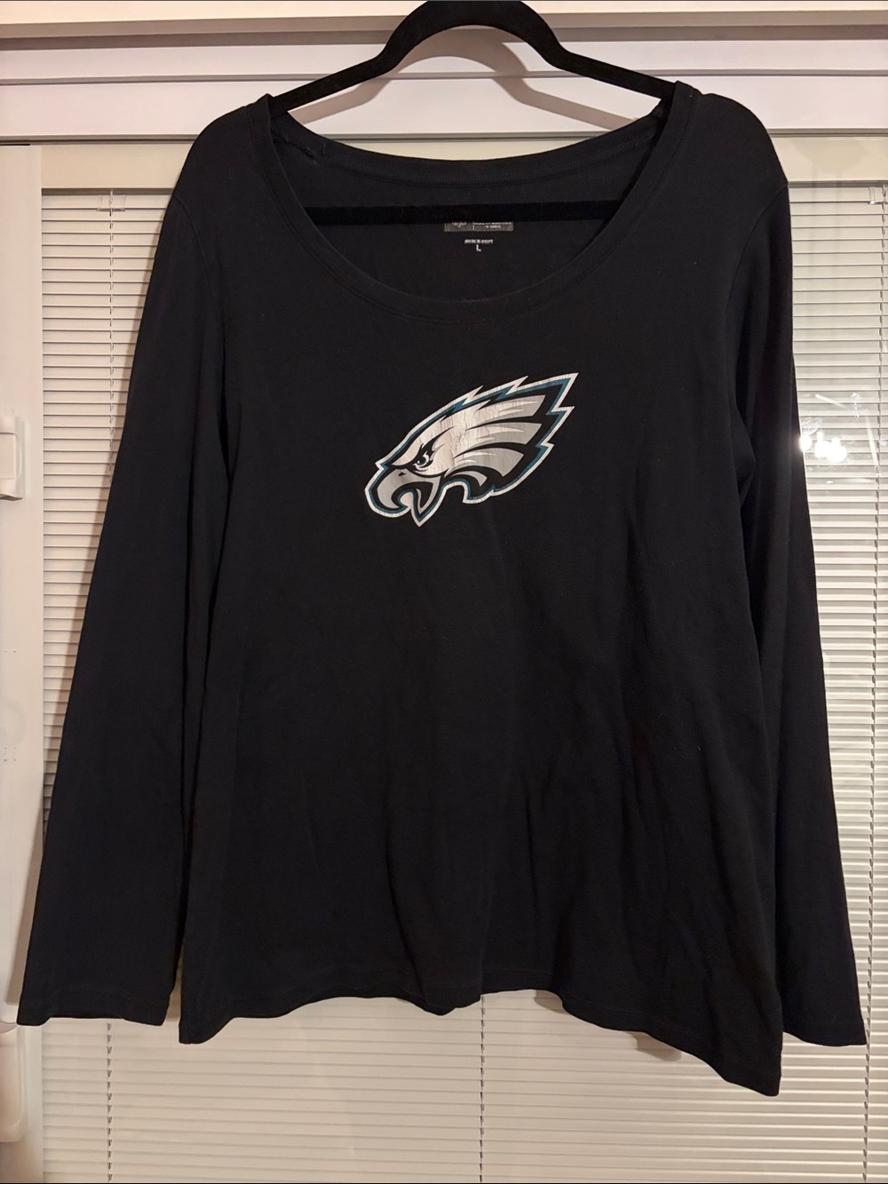 Philadelphia Eagles NFL Team Apparel Black Long Sleeve T Shirt Size Large